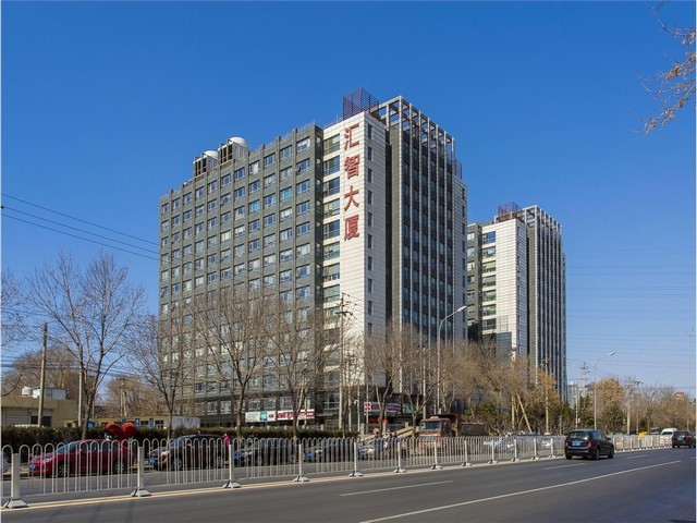 江苏省新型电气设备安装调试现场调试